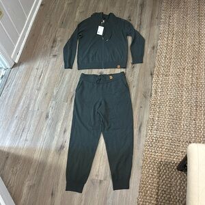 Quince Cashmere zip up hoodie and pants set